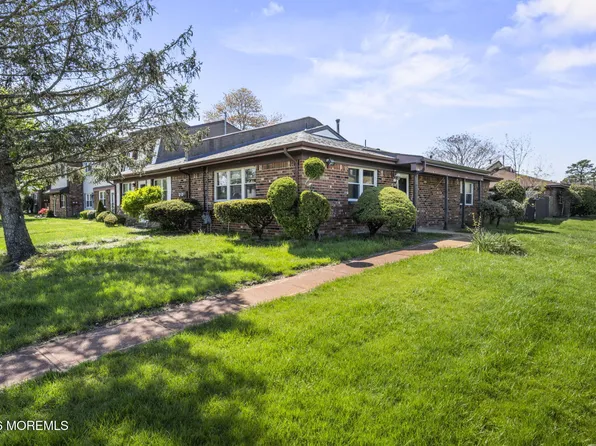 70 Greenwood Loop Road #70, Brick, NJ 08724