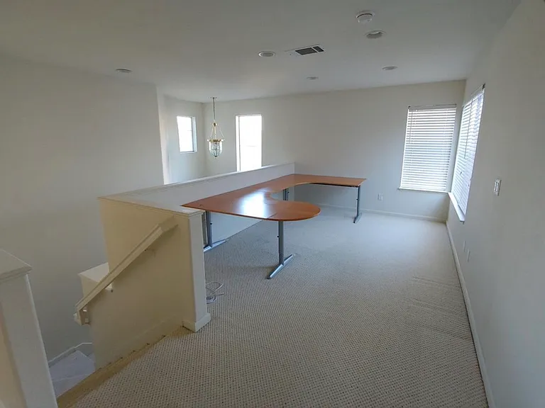 3031 Whisperwave Cir — Photo 11