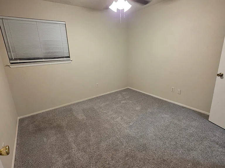 8802 Clearbrook Trl — Photo 20