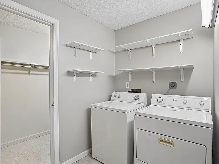 10 Rutledge St #2H — Photo 6