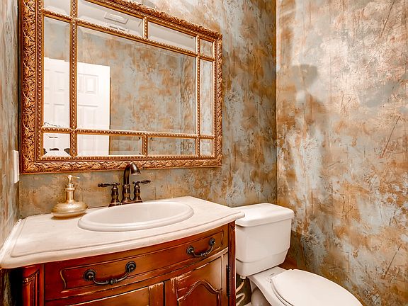 5th image of 3095 Van Buskirk Cir
