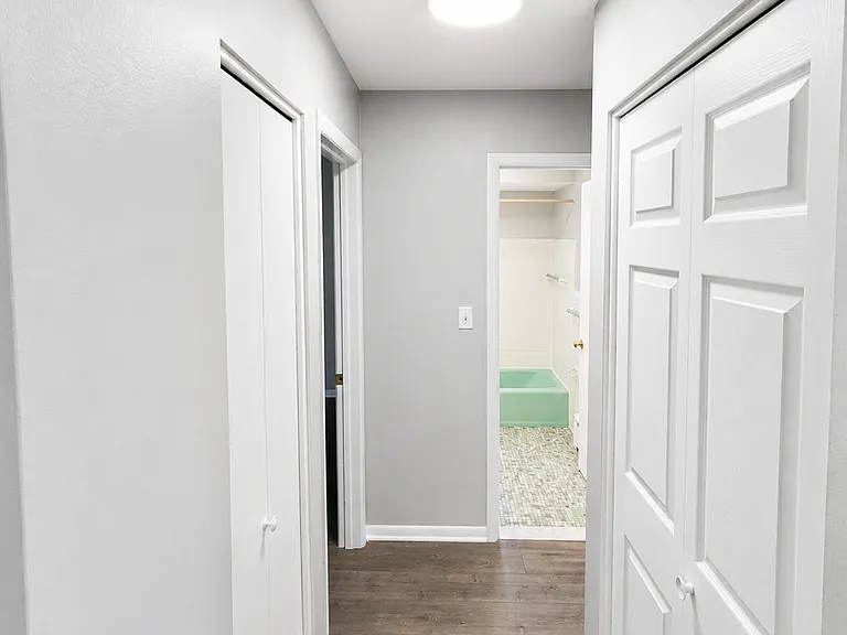 1507 S Riverside Ave #2 — Photo 6