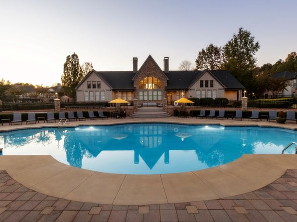 2605 Meadow Church Rd #4837145
