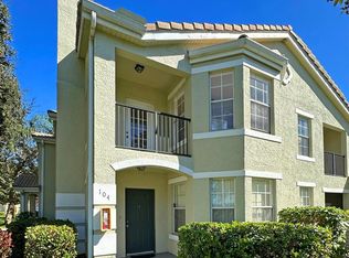 166 Peacock Blvd #104, Pt Saint Lucie, FL 34986