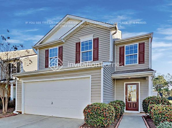 2880 Mayfair Dr