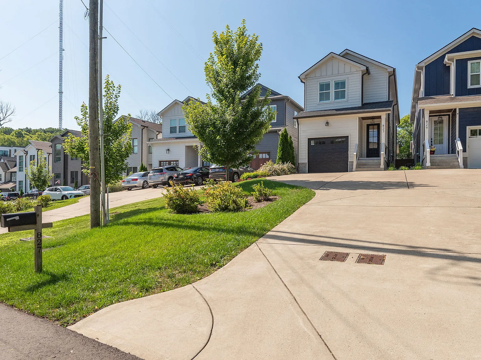 3 bed, 2.5 bath, 2355 sqft, $3,650 — Photo 3
