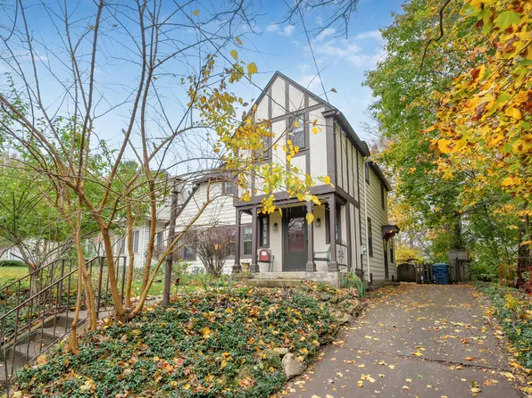 735 Edgemoor Ave, Kalamazoo, MI 49008