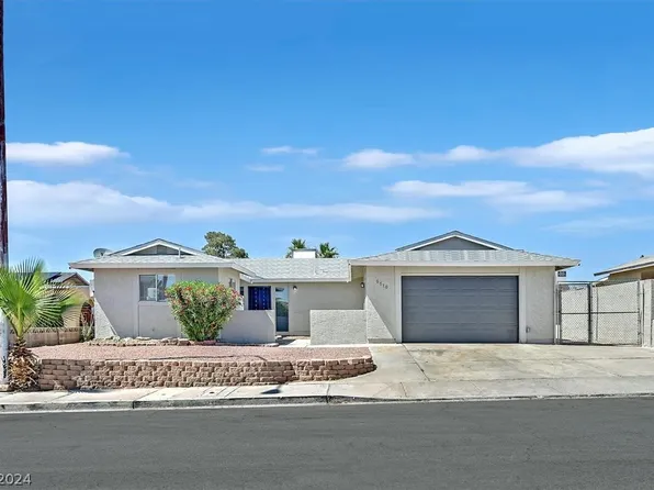 6770 Soldela Dr, Las Vegas, NV 89156