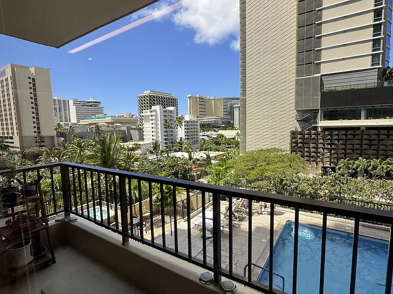 2140 Kuhio Ave #603 — Photo 23