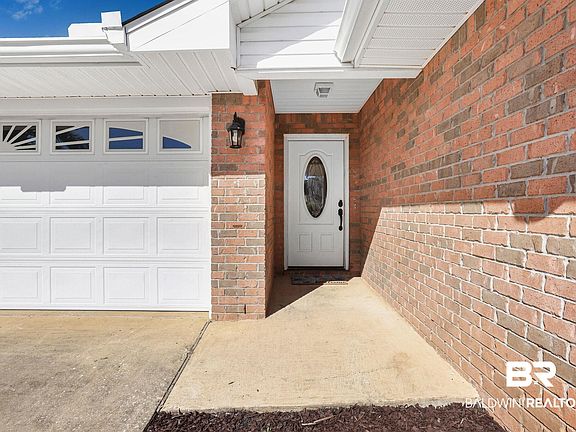 2nd image of 2665 Hampton Park Cir