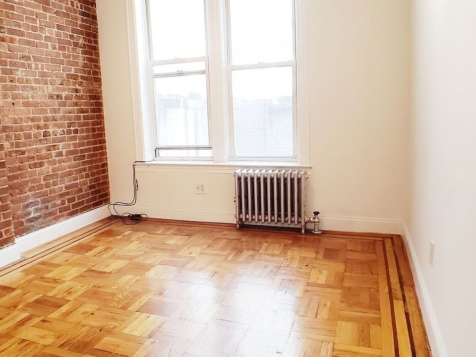 1st image of 431 Wythe Ave #2R