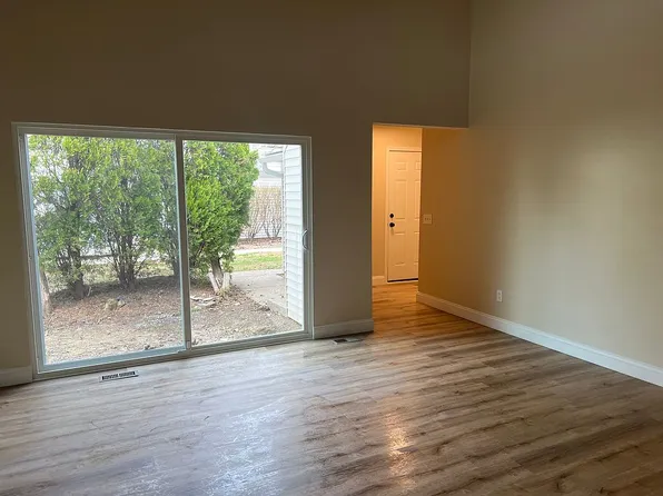 5436 Summerwood Ct APT C, Willoughby, OH 44094