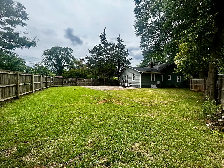 21 Ackley Rd — Photo 29
