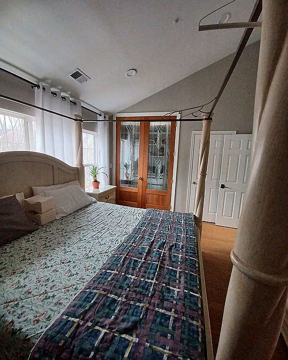 Master Bed Room