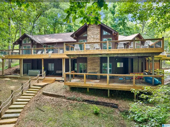 487 Poplar Pl, Wedowee, AL 36278