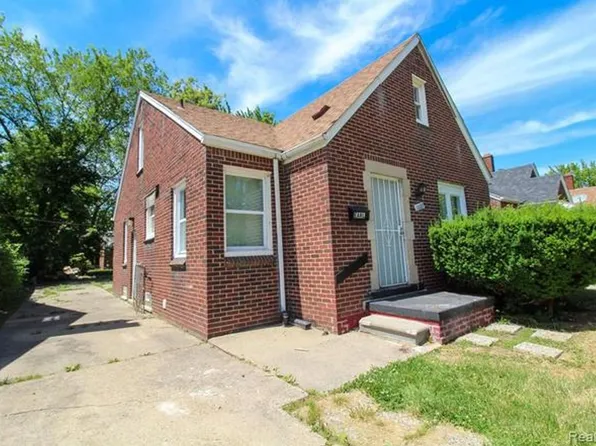 11689 Wayburn St, Detroit, MI 48224
