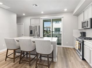 1472 Sunrise Ln, San Pedro, CA 90732