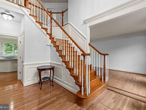 4th image of 12607 Asturian Ct