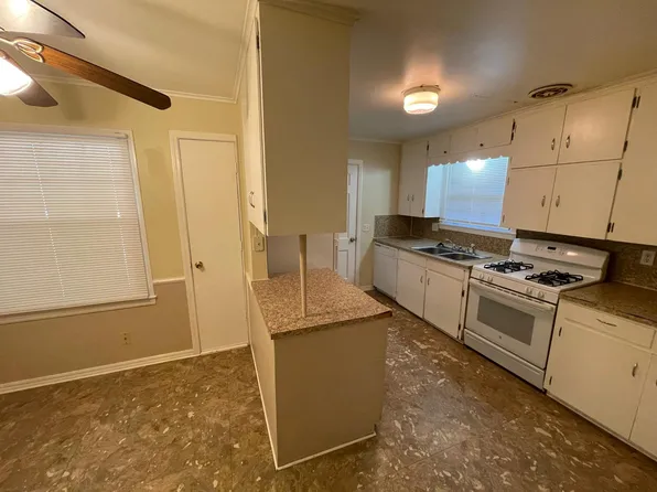 1635 E 61st St S, Tulsa, OK 74105