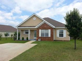 410 Wynfield Ln, Bonaire, GA