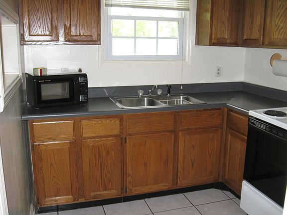 Tile Floor, New Stove, Frig & Microwave Stay
