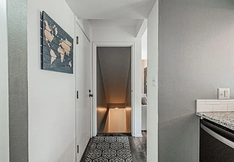10410 W Jewell Ave #B — Photo 29