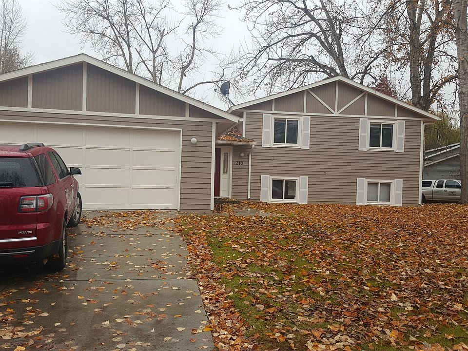 2nd image of 213 Red Fox Rd