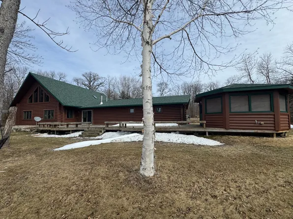 21748 E Height Of Land Dr, Detroit Lakes, MN 56501