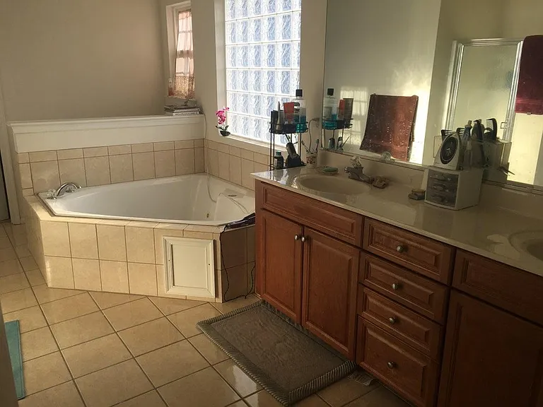 13319 Naylors Blue Ct — Photo 14