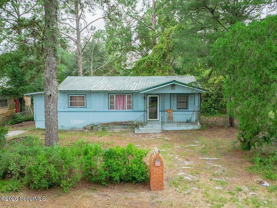 1st image of 803 Riverside Ave