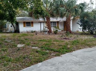 1208 Pineland Ave, Venice, FL 34285