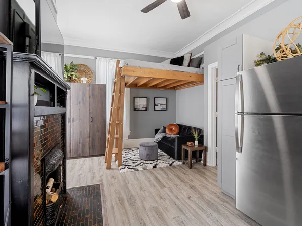 70 W 13th St #G, Holland, MI 49423