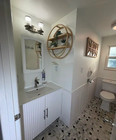 107 Grover Ave #A — Photo 22