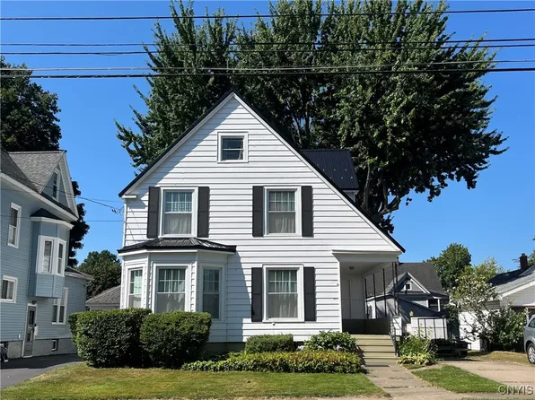 362 S 4th St, Fulton, NY 13069
