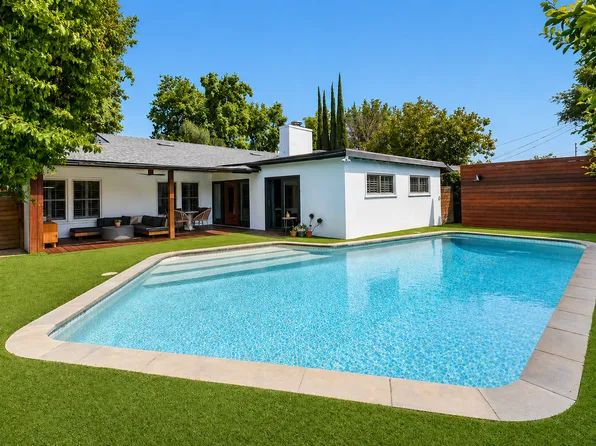 5245 Ventura Canyon Ave, Van Nuys, CA 91401