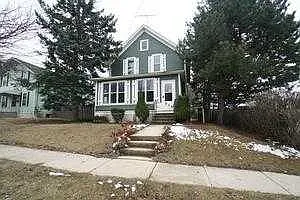 515 Forest Ave photo 1