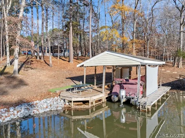 225 Lazy Point Dr, Littleton, NC 27850