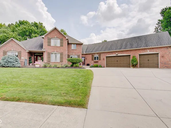 6767 Forrest Commons Blvd, Indianapolis, IN 46227