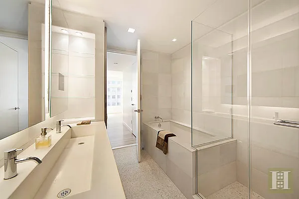 Sold by Halstead Real Estate | media 20