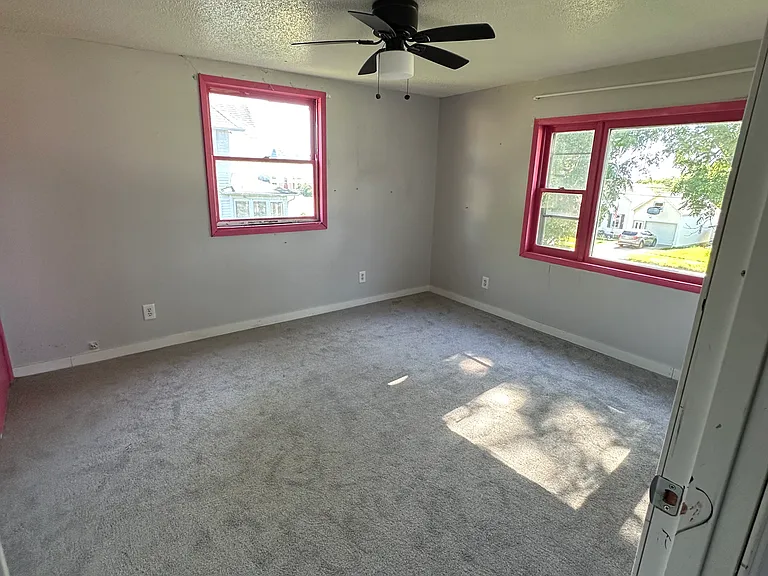 510 3rd Ave NE #UPPER — Photo 6