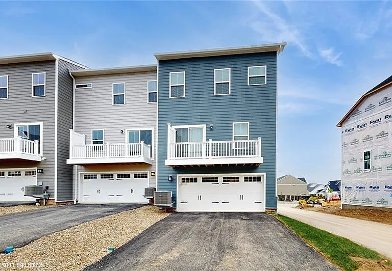 4908 Spruce Rd — Photo 37