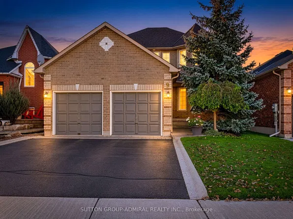9 Patrick Dr, Barrie, ON L4N 5Z1