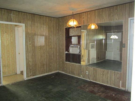 4th image of 14774 Rosemary Dr