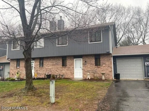 15 Pelican Road #1000, Howell, NJ 07731