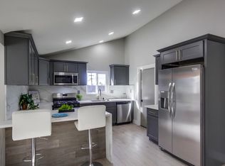 841 Kelton Rd, San Diego, CA 92114