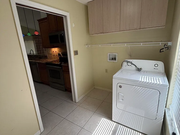 925 Falls Trl — Photo 10