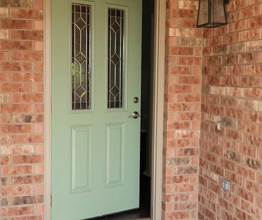 3rd image of 18601 Willie Dr