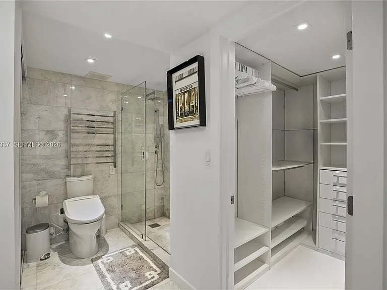 6770 Indian Creek Dr #5M — Photo 17