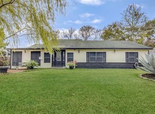 1005 Austin Ave, Pasadena, TX 77502