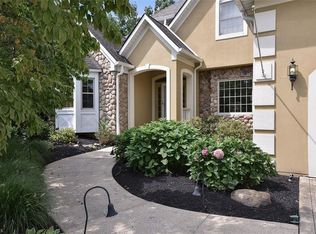 80 W Orange Hill Cir, Orange, OH 44022